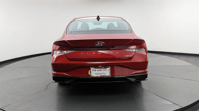 2022 Hyundai Elantra