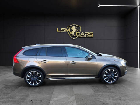 2017 Volvo V60 Cross Country T5 Premier