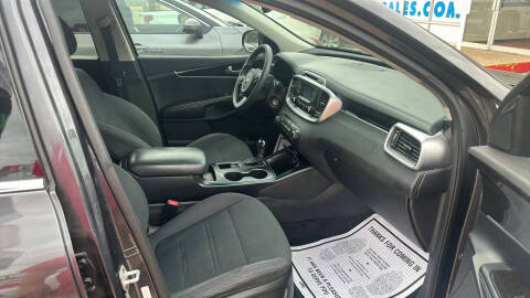 2016 Kia Sorento LX