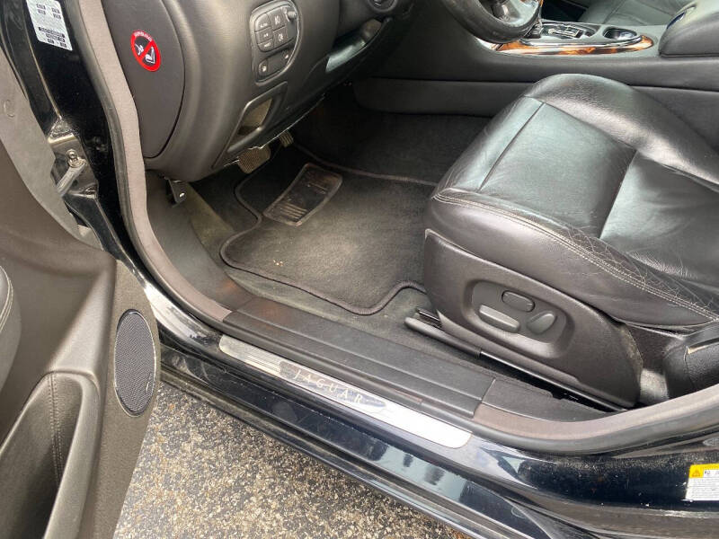 2004 Jaguar XJ-Series XJ8