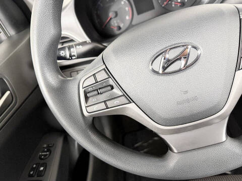 2019 Hyundai Accent SE