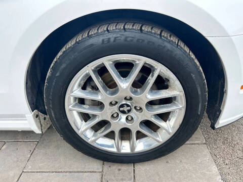 2013 Ford Mustang V6 Premium