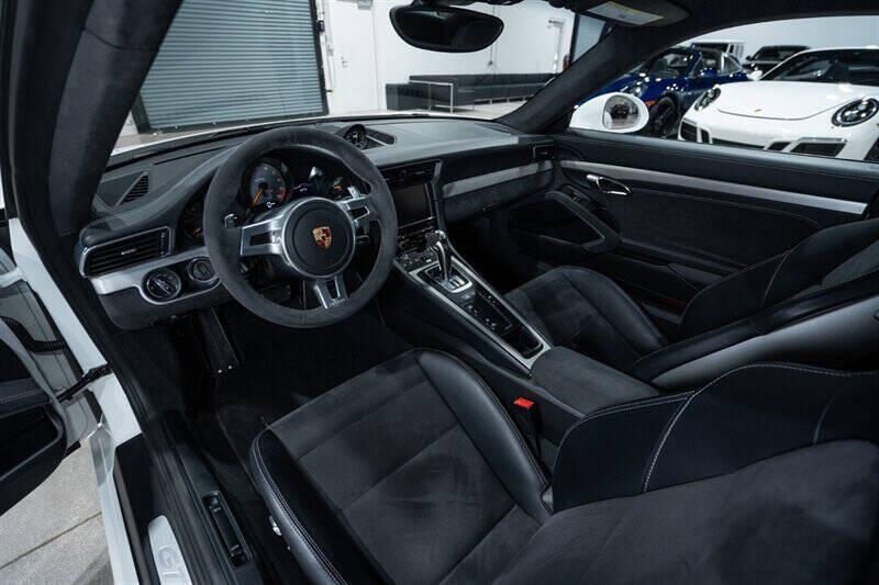 2015 Porsche 911 GT3
