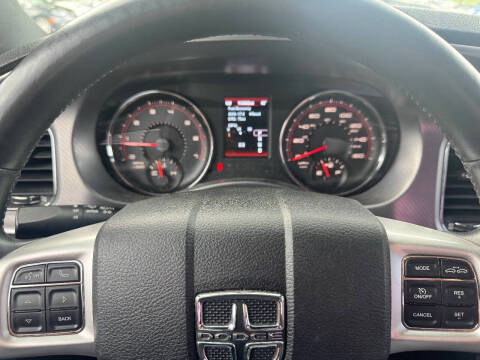 2013 Dodge Charger R/T Max