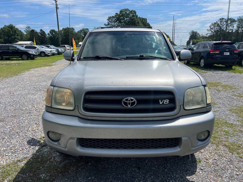 2004 Toyota Sequoia SR5