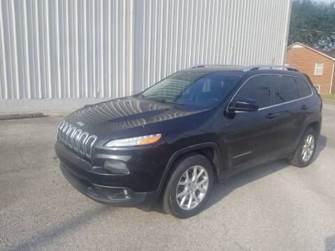 2016 Jeep Cherokee for sale at Advance Auto Sales - Cash Deals! in Muscle Shoals AL