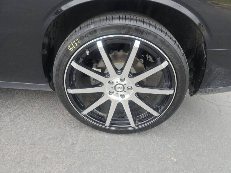 2015 Dodge Challenger R/T Plus Shaker