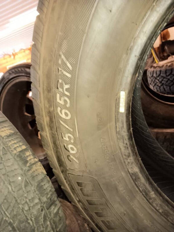 265/65R17 Michelin Defender LTX M/S