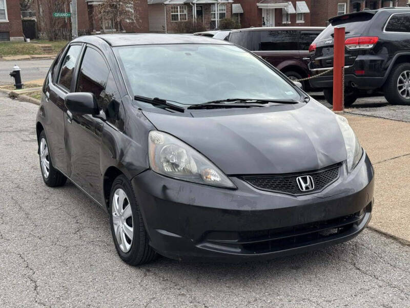 2011 Honda Fit Base's photo