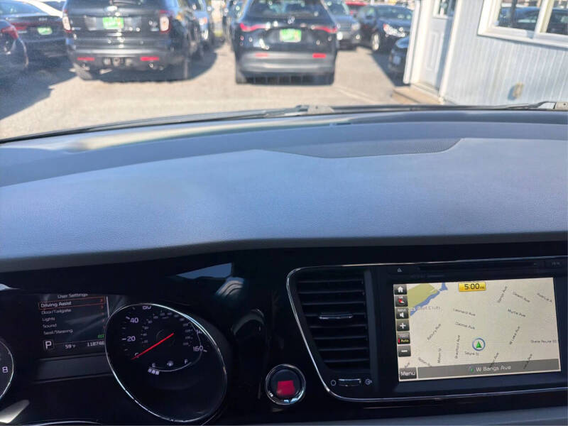 2016 Kia Sedona Limited