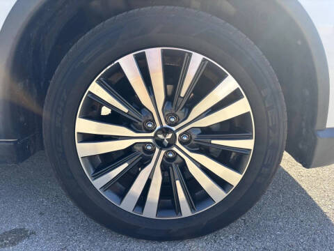 2019 Mitsubishi Outlander