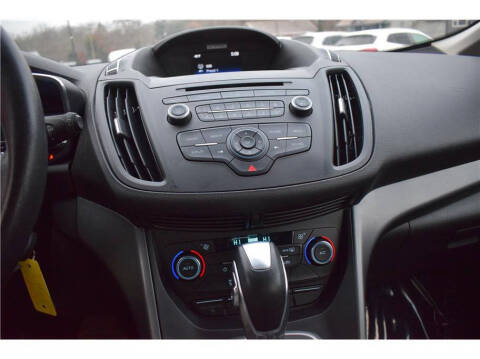 2017 Ford C-MAX Hybrid SE