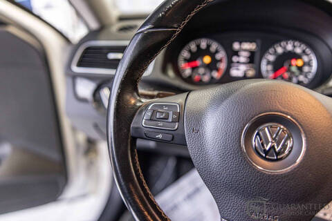 2015 Volkswagen Passat