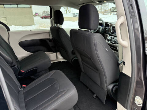 2019 Chrysler Pacifica Touring Plus