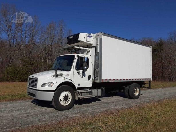 2016 Freightliner M2 106