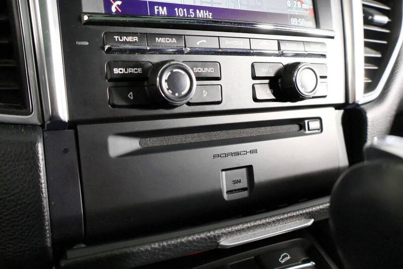 2016 Porsche Macan S