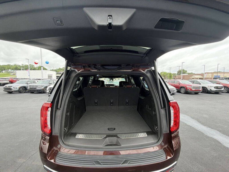 2023 GMC Yukon XL Denali Ultimate