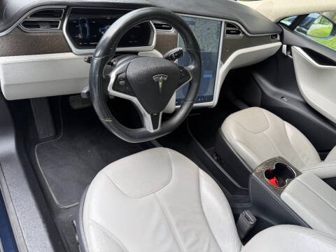 2013 Tesla Model S
