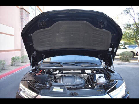 2019 Audi Q5 quattro Premium 45 TFSI