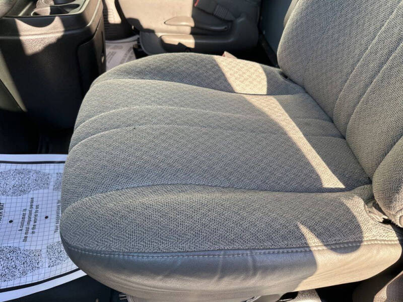 2020 Chevrolet Express 2500