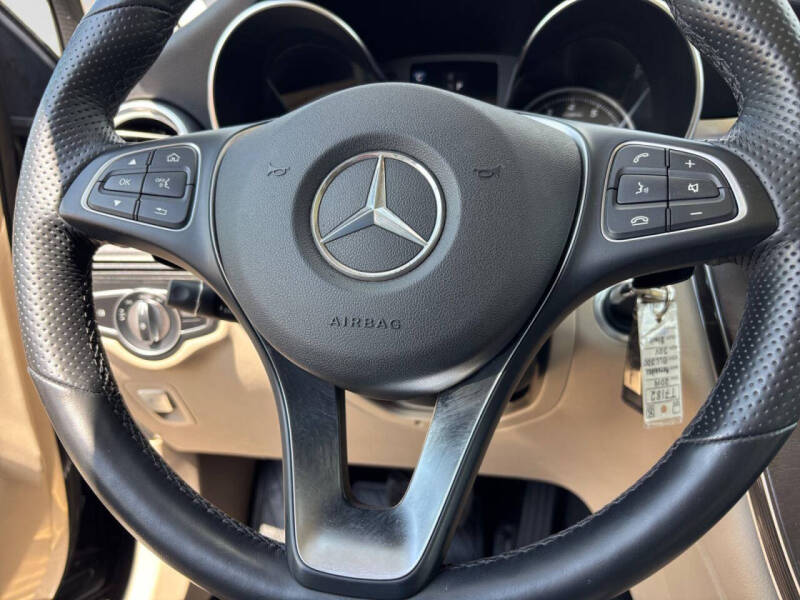 2019 Mercedes-Benz GLC GLC 300 4MATIC
