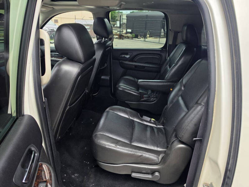 2011 GMC Yukon XL Denali