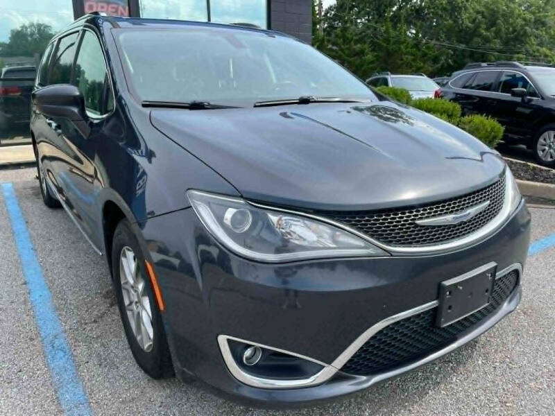 2020 Chrysler Pacifica Touring L