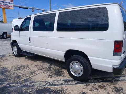 2011 Ford E-Series E-350 SD XL