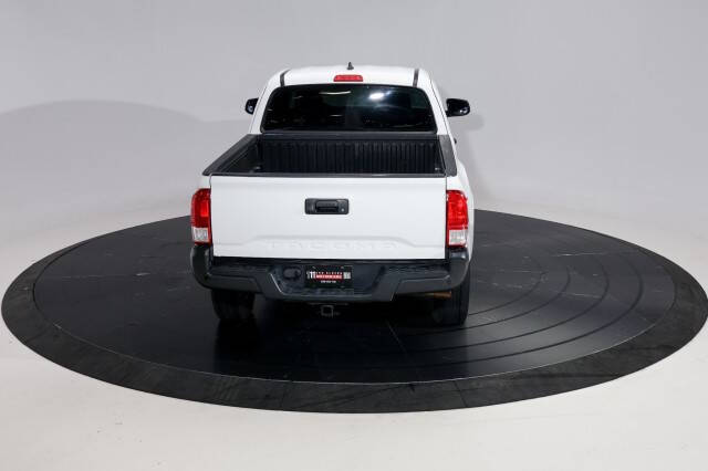 2017 Toyota Tacoma SR
