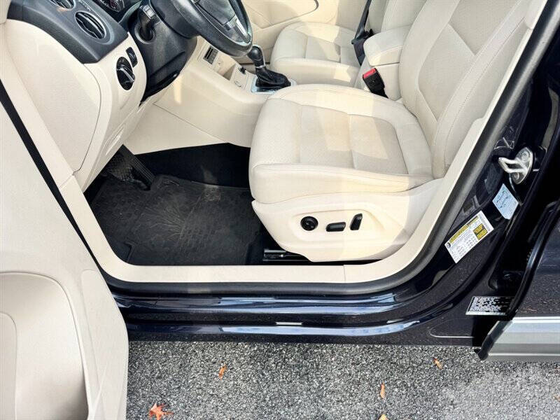 2017 Volkswagen Tiguan 2.0T Wolfsburg Edition 4Motion