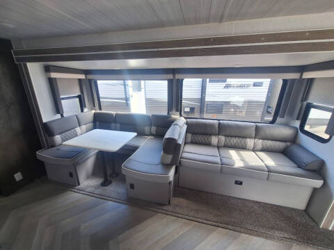 2022 Forest River Salem 32BHDS