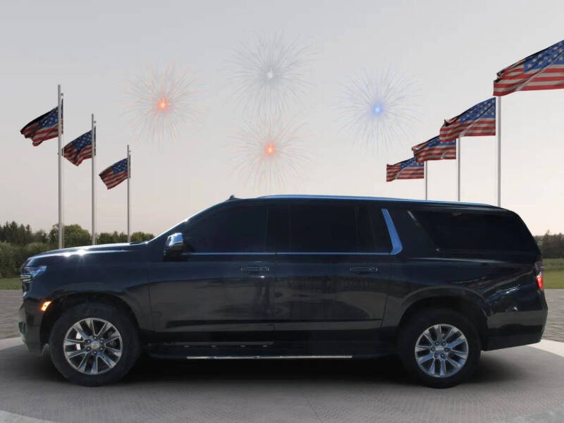 2023 Chevrolet Suburban Premier