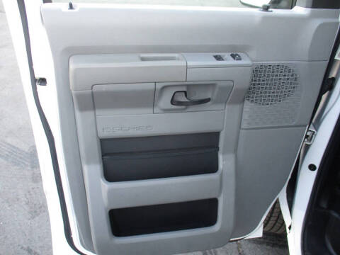 2013 Ford E-Series E-250