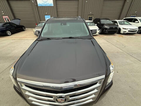 2015 Cadillac Escalade Luxury
