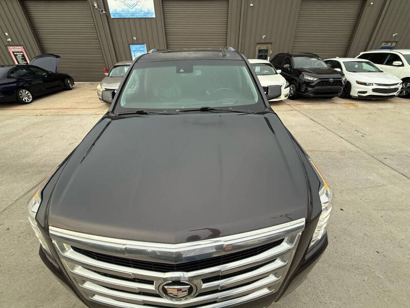 2015 Cadillac Escalade Luxury