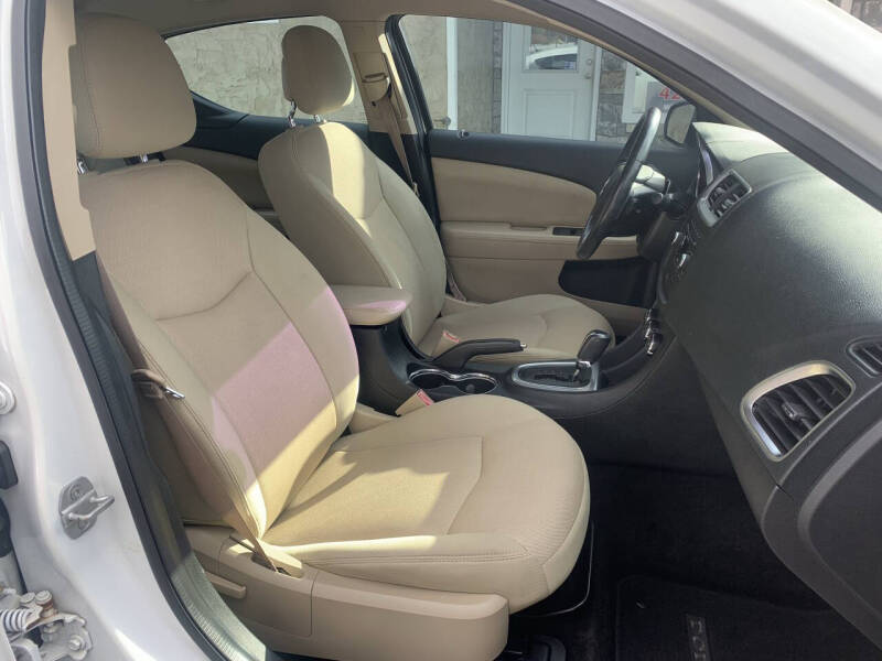 2013 Dodge Avenger SXT