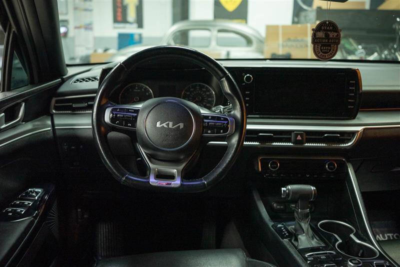 2022 Kia K5