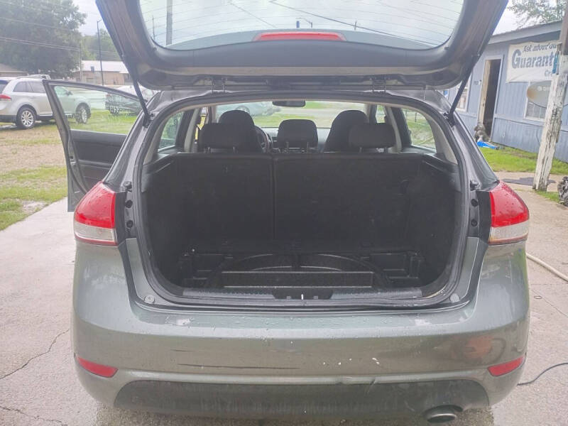 2016 Kia Forte5 LX