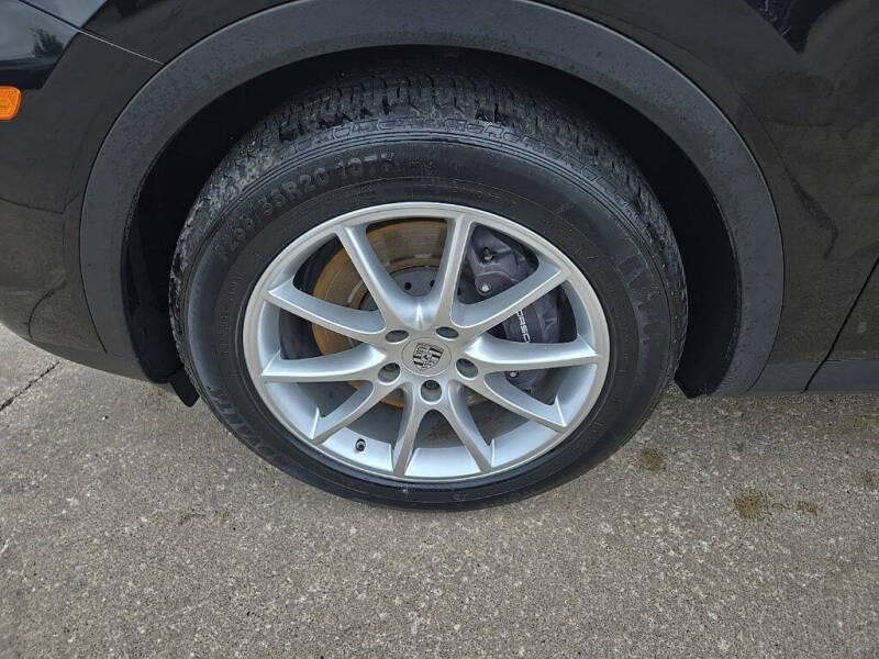 2024 Porsche Cayenne