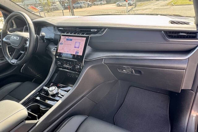 2025 Jeep Grand Cherokee Overland