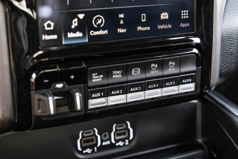 2022 RAM 3500 Laramie