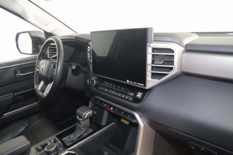 2023 Toyota Tundra Limited HV