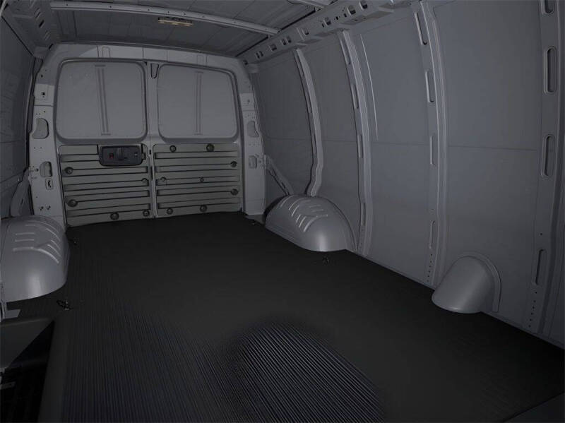 2025 Chevrolet Express 2500