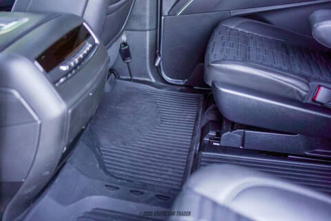 2023 Cadillac Escalade ESV Sport Platinum