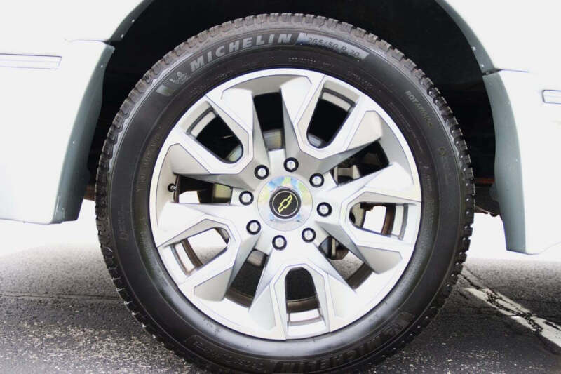 2024 Chevrolet Express 2500