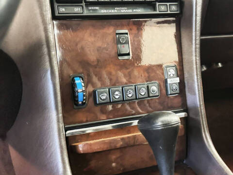 1989 Mercedes-Benz 560-Class 560 SL