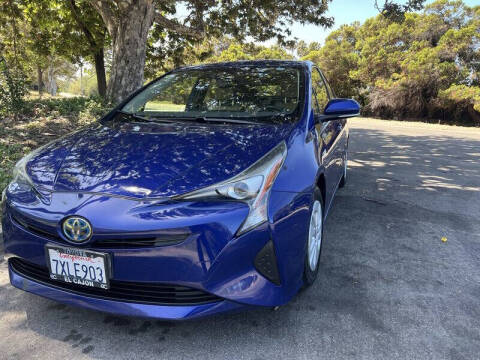2017 Toyota Prius Two