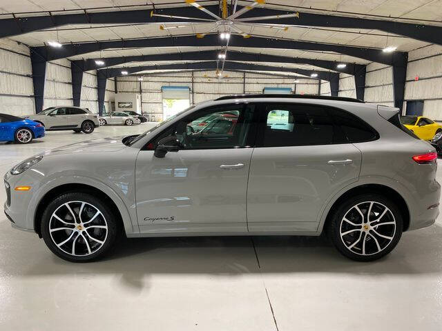 2020 Porsche Cayenne S