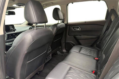 2021 Nissan Rogue Platinum