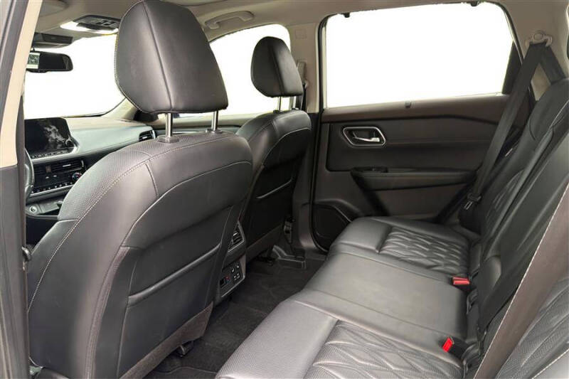 2021 Nissan Rogue Platinum